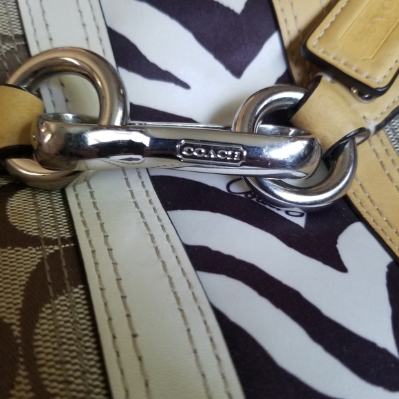 Coach Hampton Nancy zebra signature canvas tote tan - Picture 8 of 13